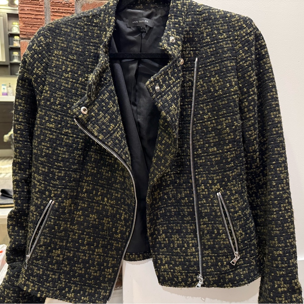 Ann Taylor Black and Gold Textured Jacket